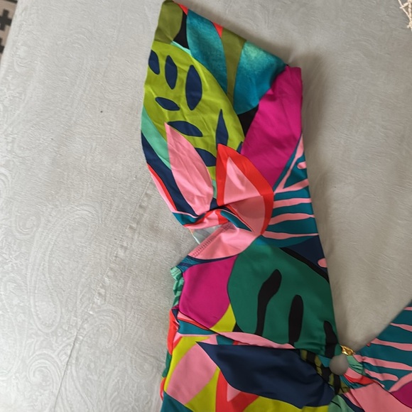 Trina Turk one piece size 6 nwt - Picture 5 of 5